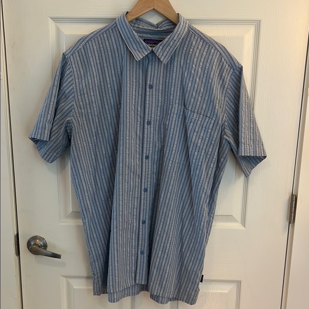 Patagonia Men's Blue Striped Button Down Shirt